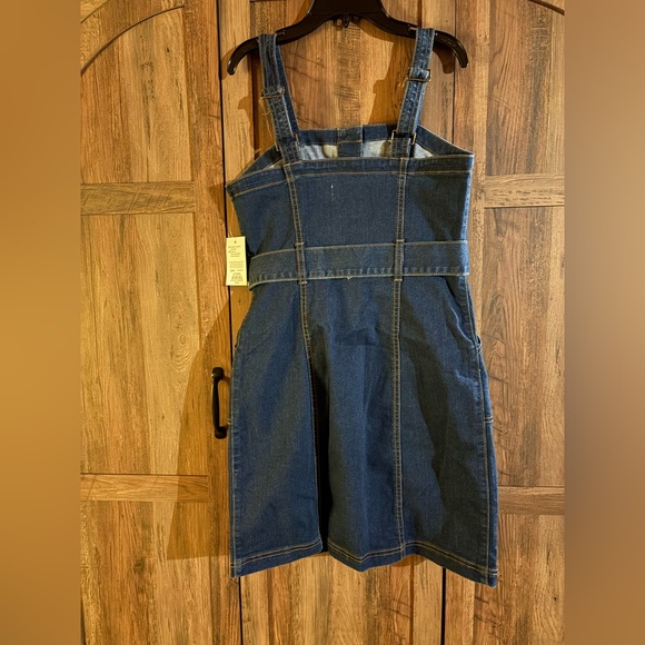 NWT SO Blue Denim Dress with Belt - Picture 2 of 6